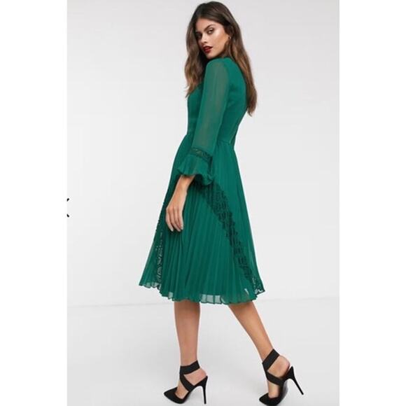 ASOS DESIGN Lace Insert Pleated Midi Skater Dress in Green - Picture 2 of 11